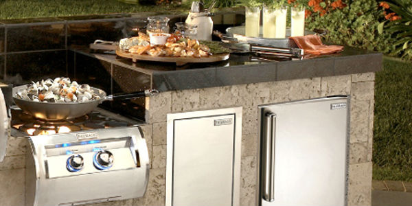 The Best Outdoor Kitchen Refrigerator Brands